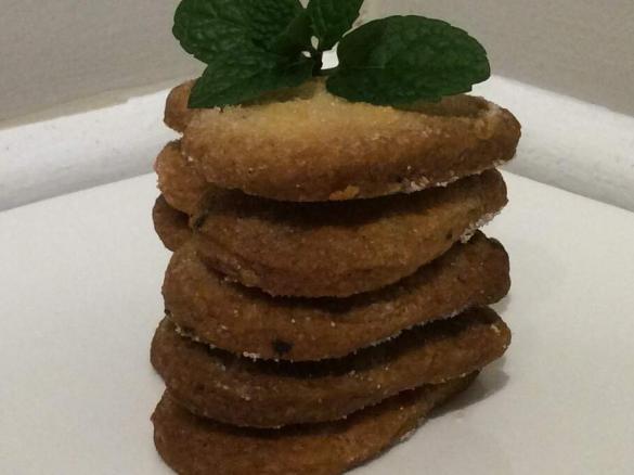 Passionfruit shortbread