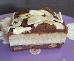 Paleo Snickers Slice