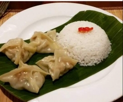Steamed Pork and Chicken Dumplings