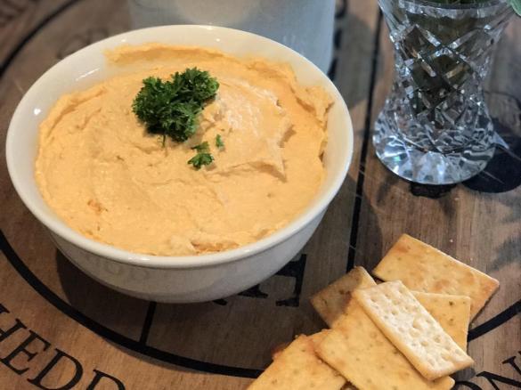 Cheesy Salmon Dip with a HIT 💥