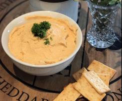 Cheesy Salmon Dip with a HIT 💥
