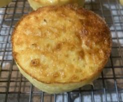 Low Carb Cheese and bacon Cauliflower muffins