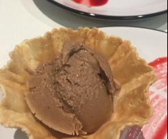 Dairy-free chocolate coconut ruff ice cream