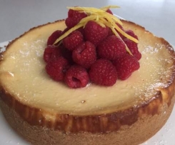 Superb Lemon and sour cream cheesecake