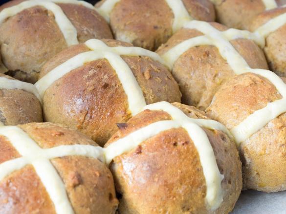Chai Spice Hot Cross Buns