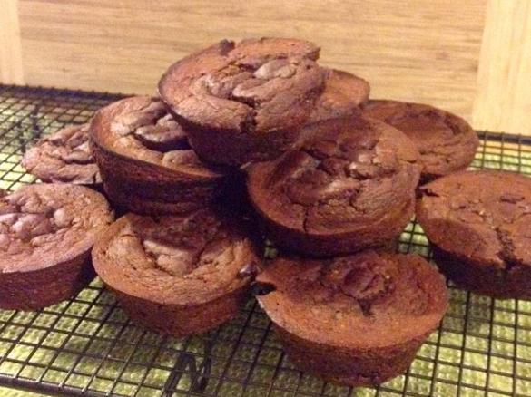 GF SF Chocolate Pumpkin Cupcakes