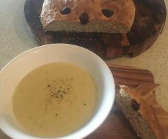 Potato, bacon and leek soup