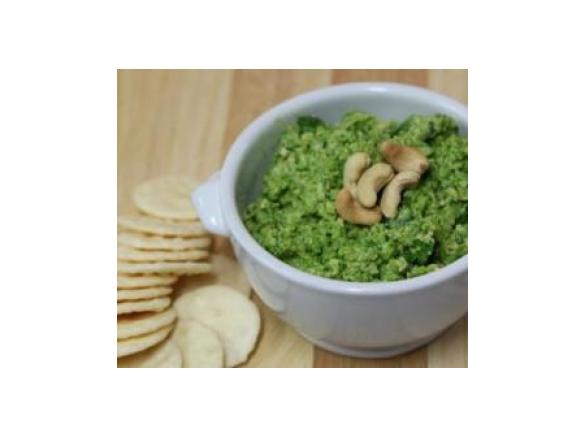Cashew Parmesan and Spinach Dip