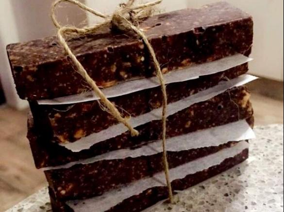 RAW CHOCOLATE SNACK BAR