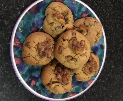 Awesome Choc Walnut Cookies