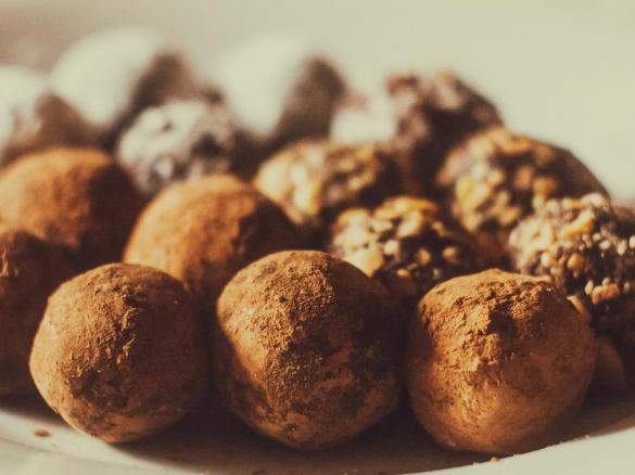 Chocolate Fudge Bliss Balls