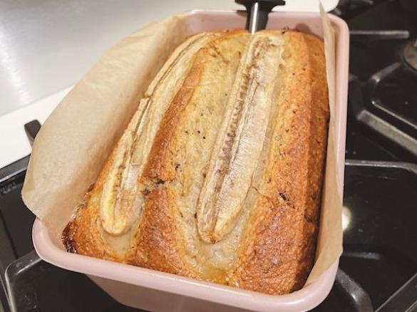 Banana, hazelnut and honey bread
