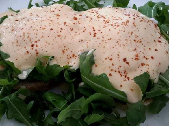 Hollandaise Sauce (and variants)