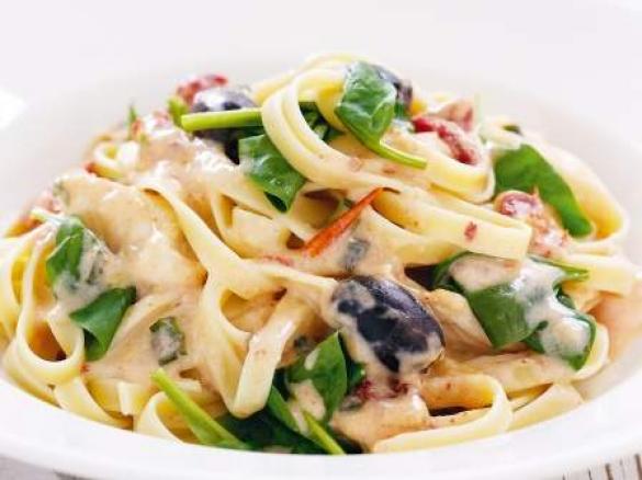 Creamy Sweet Chilli Chicken with Pasta