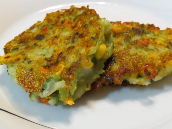 HUNTERS Potato & Veggie Fritters