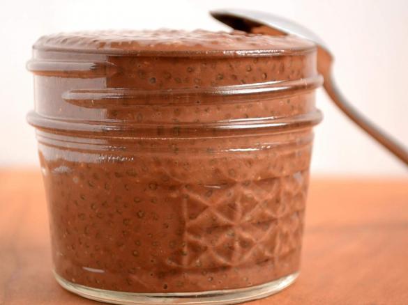 Chocolate & Avocado Chia Pudding