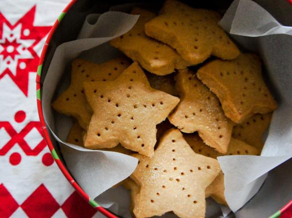 Maple Syrup and Cinnamon Shortbread