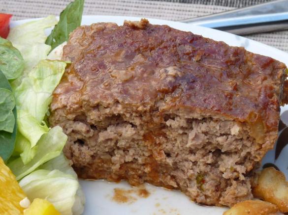 Meatloaf with Tangy BBQ Sauce