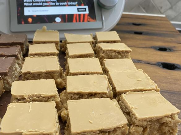 Caramilk rice bubble slice