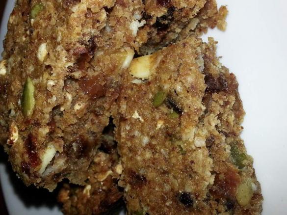 Clone of Wheat, nut & dairy-free muesli slice/ bars suitable for Paleo