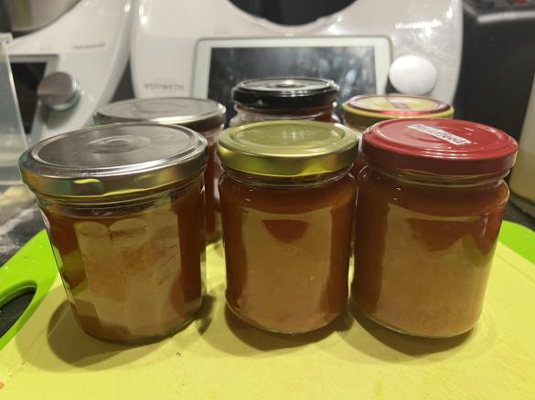 Nannie’s Relish - thermi converted using tinned tomatoes