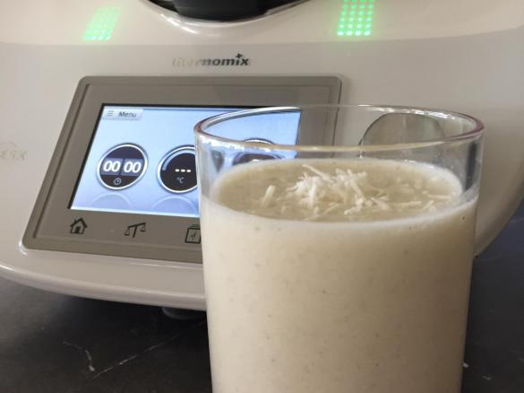 Dylan’s Too Easy Banana Smoothie