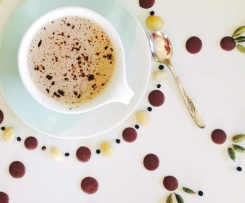 Spiced Carob & Macadamia Milk