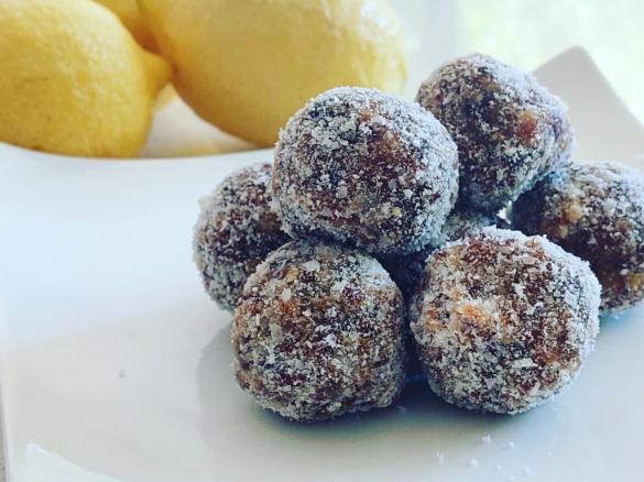 Cashew, Lemon and Coconut Bliss Balls