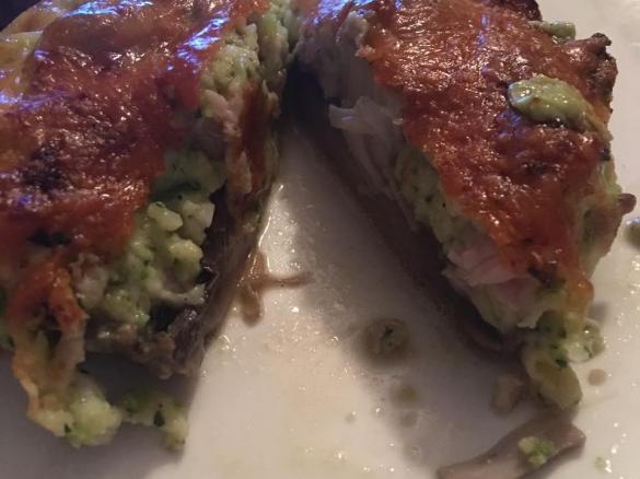 Zucchini and Bacon Stuffed Mushrooms. LCHF