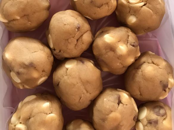 Chewy Chocolate Chip Cookies