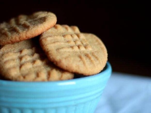 Peanut Butter Biscuits