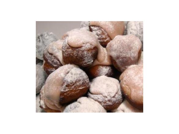 Dutch Donuts with Raspberry Dipping Sauce