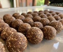 Chocolate,Ginger and Orange Bliss Balls / Protein Balls