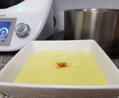 Cream of Cauliflower Soup with Parmesan