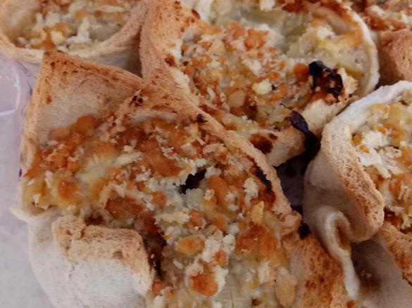 Apple & Onion Parcels