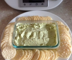 Avocado and goats cheese dip