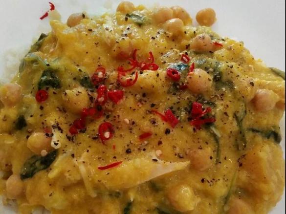 Pumpkin, coconut and chickpea curry 