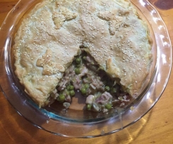 Winter Warmer Chicken Pie with Leek, Mushrooms & Bacon