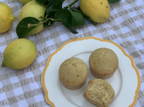 Vegan Lemon Cupcakes