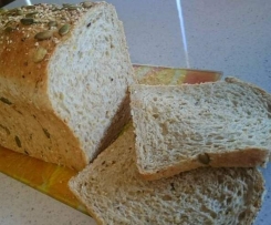 Jumbo Wholemeal Multigrain Bread Loaf - Thermomumma