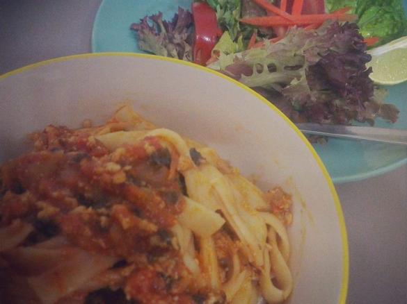 Healthy Chicken Spaghetti Bolognaise