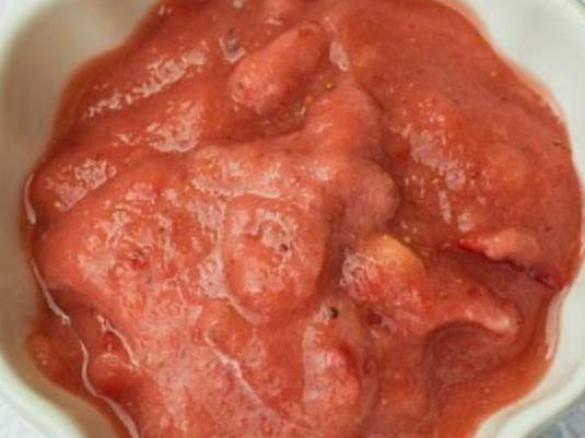 Strawberry and apple purée