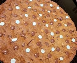 Mars Bar Cookie Cake