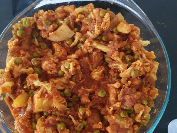 BL E Variation Aloo Ghobi with Potato and Cauliflower - Vegan, Whole Food Plant Based  10 oz Veg and 4oz Grain for BLE.