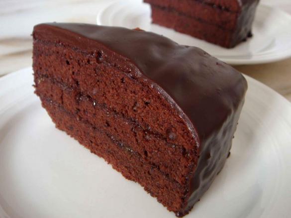 Super moist cacao chocolate cake