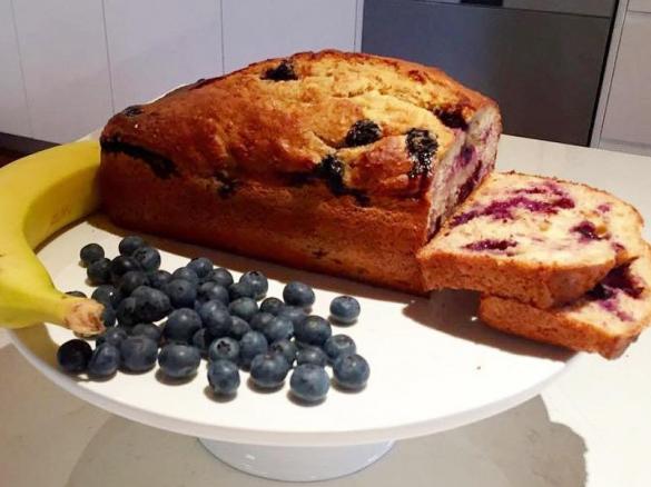 Banana & Blueberry Bread 🍌🫐