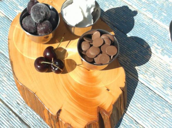 Charlie's CherryRipe Soft Serve