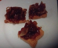 Caramelised onion with garlic