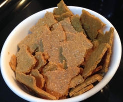 Cheesy hommus & chia crackers (Gluten free)