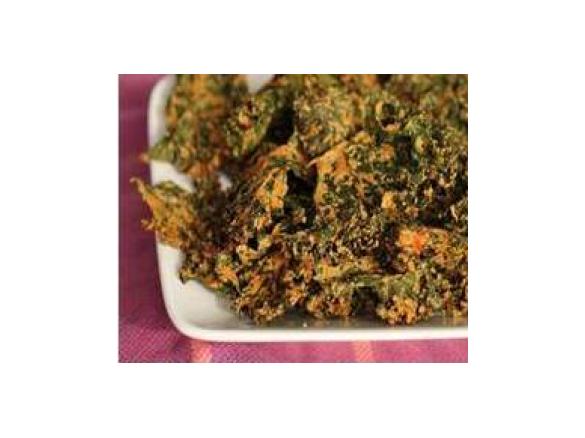 Cheesy Kale chips (vegetarian)
